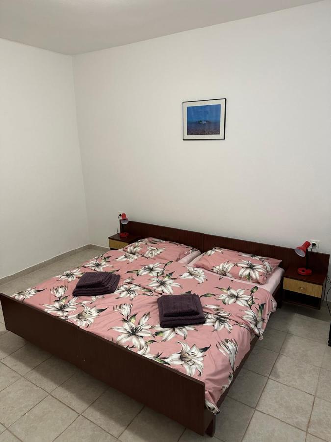 Apartmani Marko Новаля Екстер'єр фото