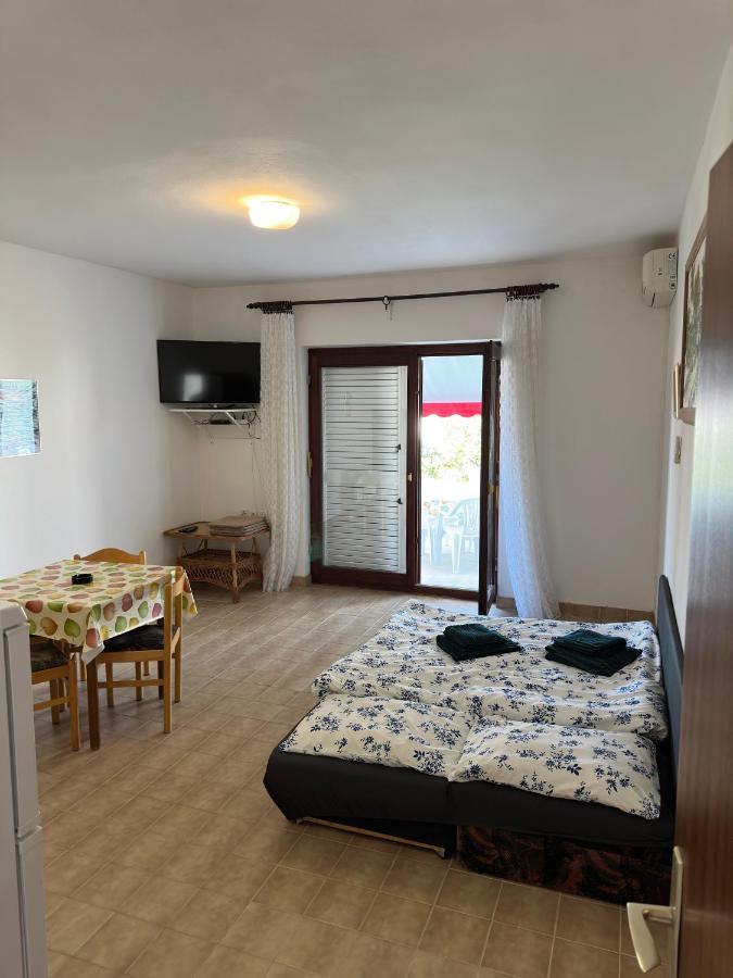 Apartmani Marko Новаля Екстер'єр фото