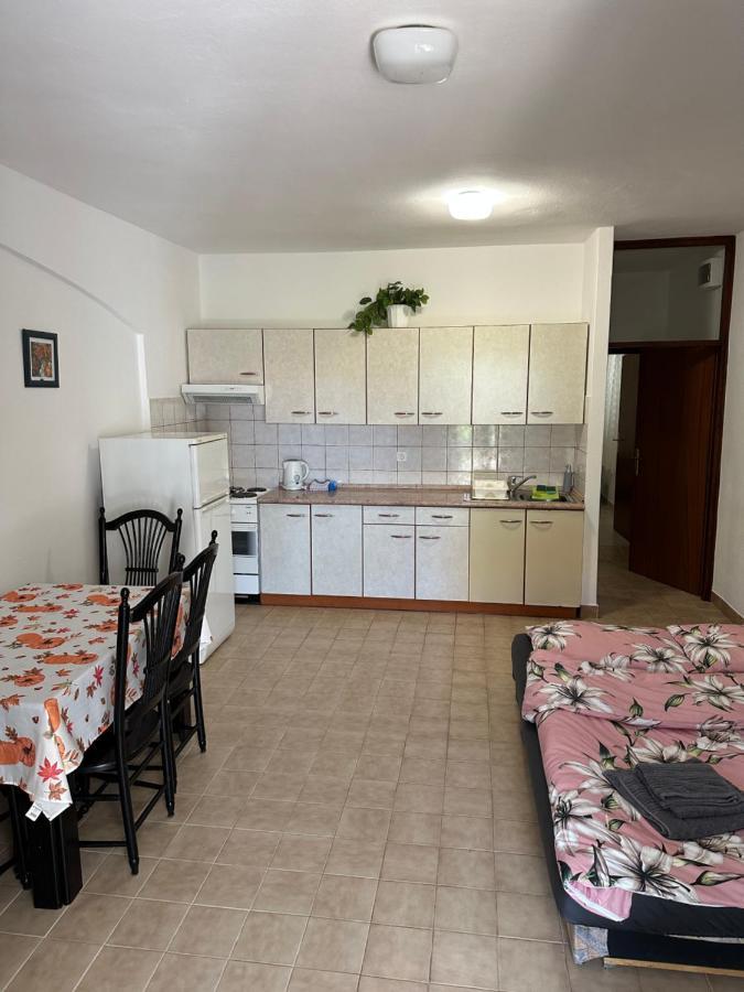 Apartmani Marko Новаля Екстер'єр фото