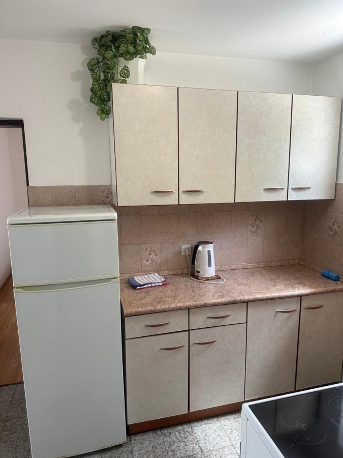 Apartmani Marko Новаля Екстер'єр фото