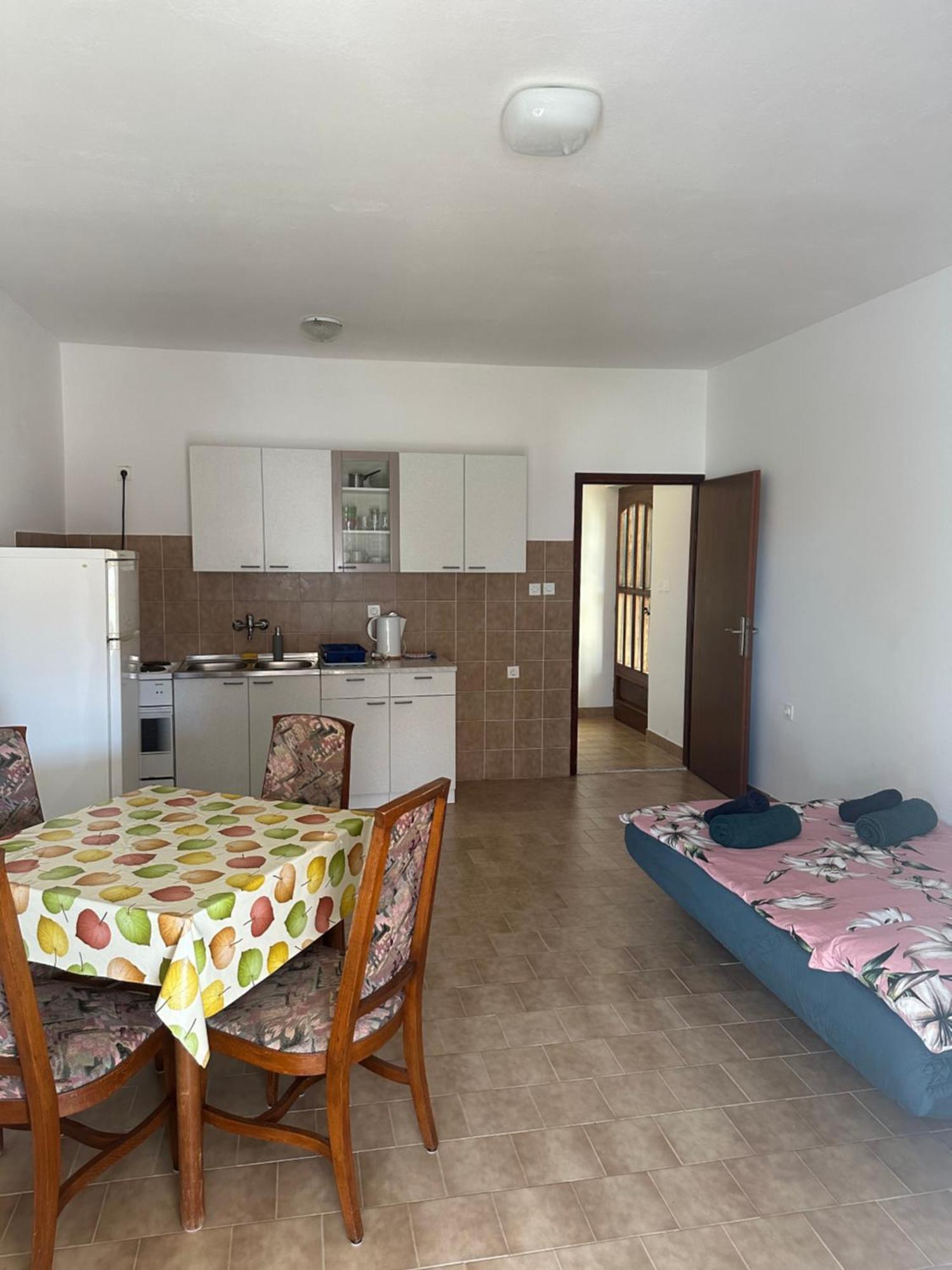 Apartmani Marko Новаля Екстер'єр фото